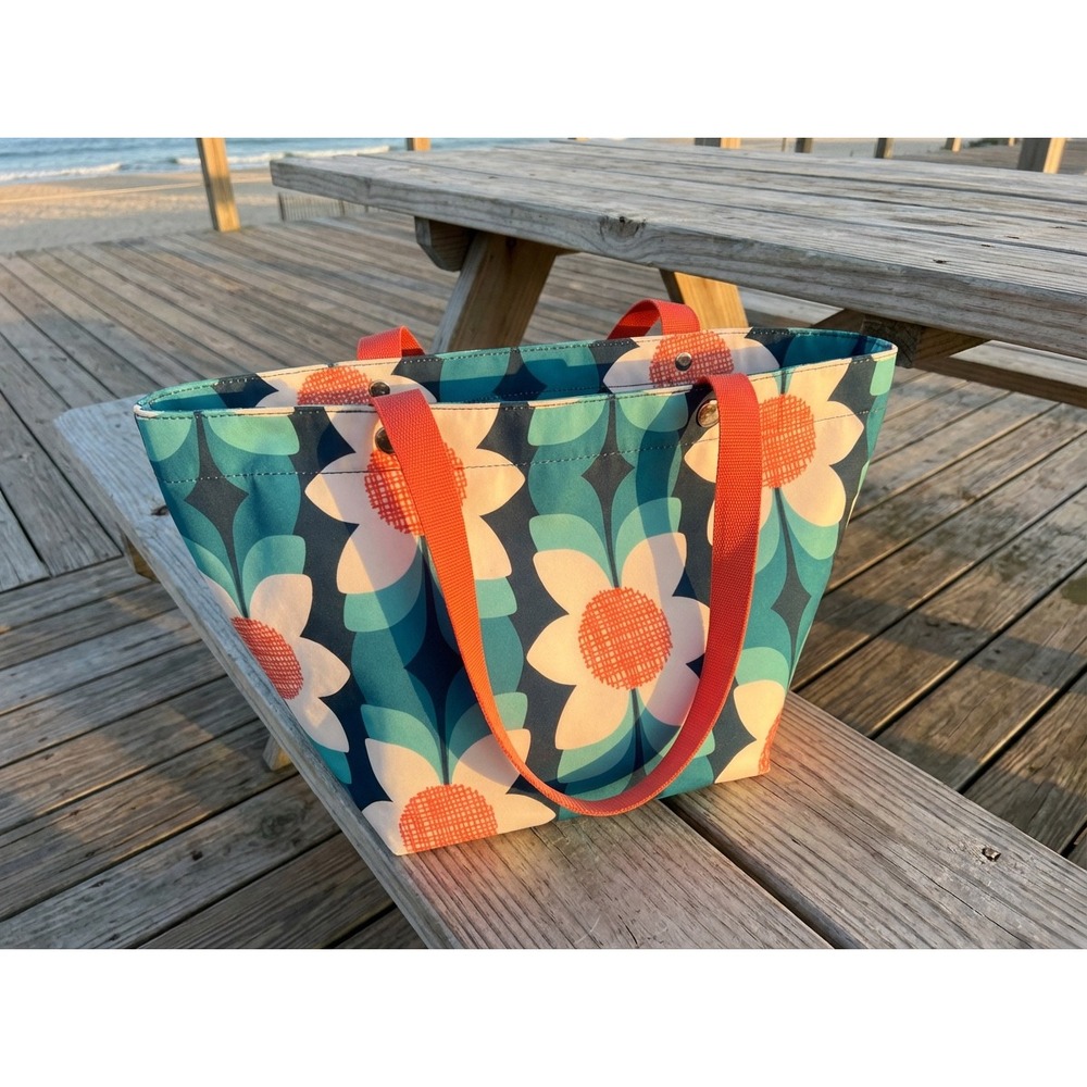 Fossil Keyper East West Blue Floral‎ Tote Bag boho beach tropical purse colorful